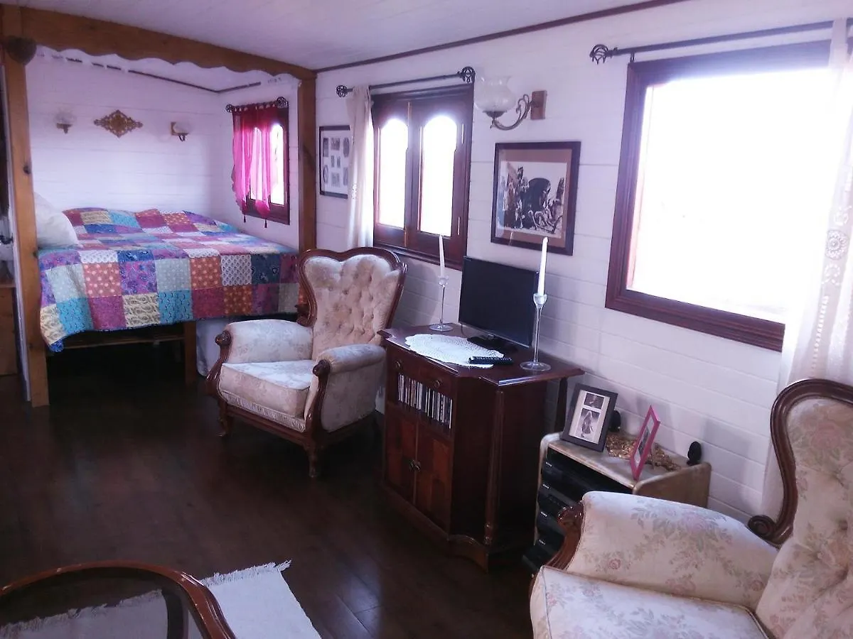 Gypsy Trailer Hotel Lajares Camping
